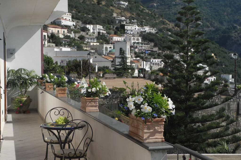 Blumavy Villa Praiano Exterior photo